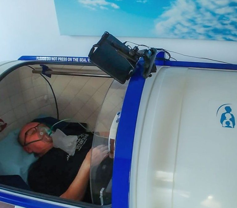 Rehabilitacja po udarze – Pan Darek w oxyTerapii Rybnik
